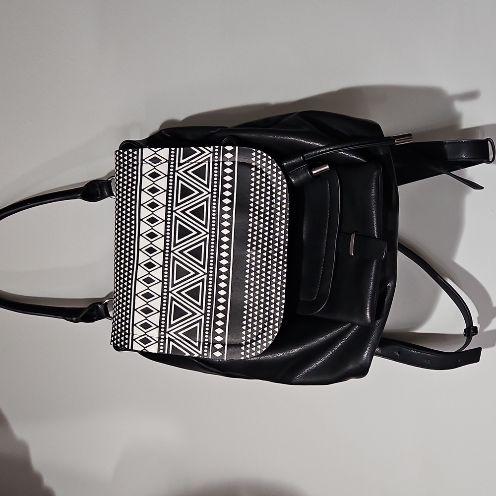 Black and White Patterned Women's Bag